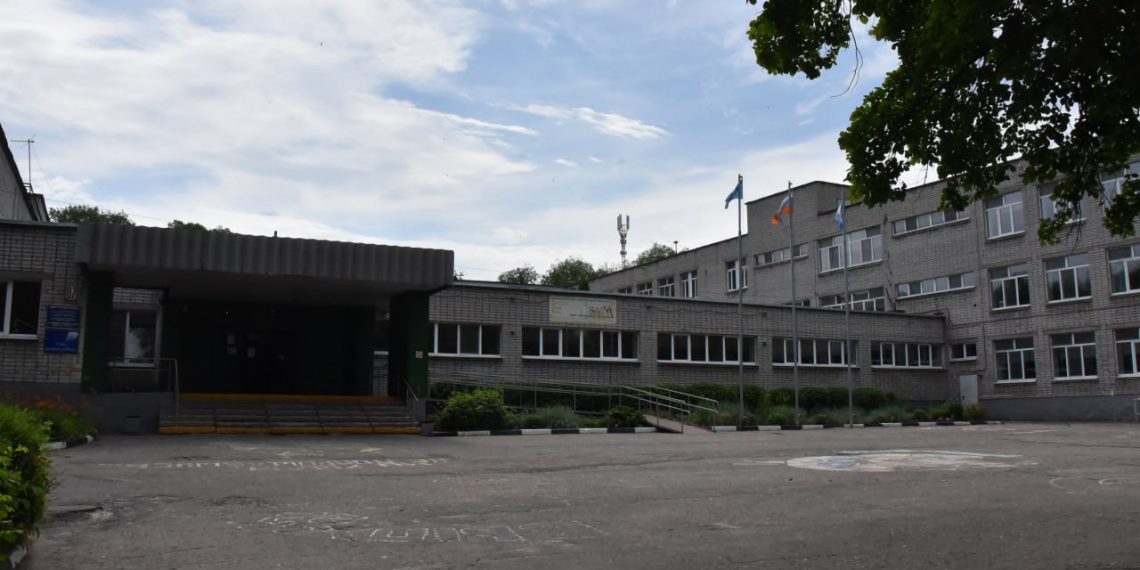 Выпускники ульяновской школы №46 получили аттестаты только сегодня, 23 сентября