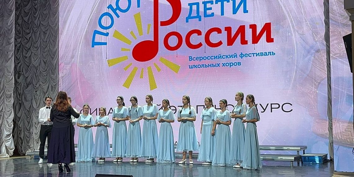 Школьный хор из Ульяновска перепел всех на всероссийском фестивале