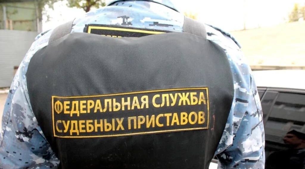 Судебные приставы закрыли бизнес ульяновского строителя на 2 недели