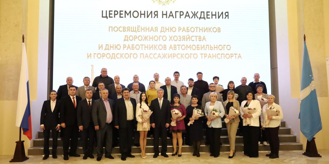 Лучших транспортников и дорожников наградили в Ульяновске