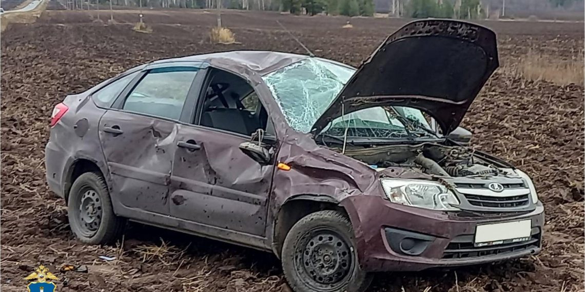 «Гранта» в кювете, водитель – в больнице: пьяный мужчина устроил ДТП в Барышском районе