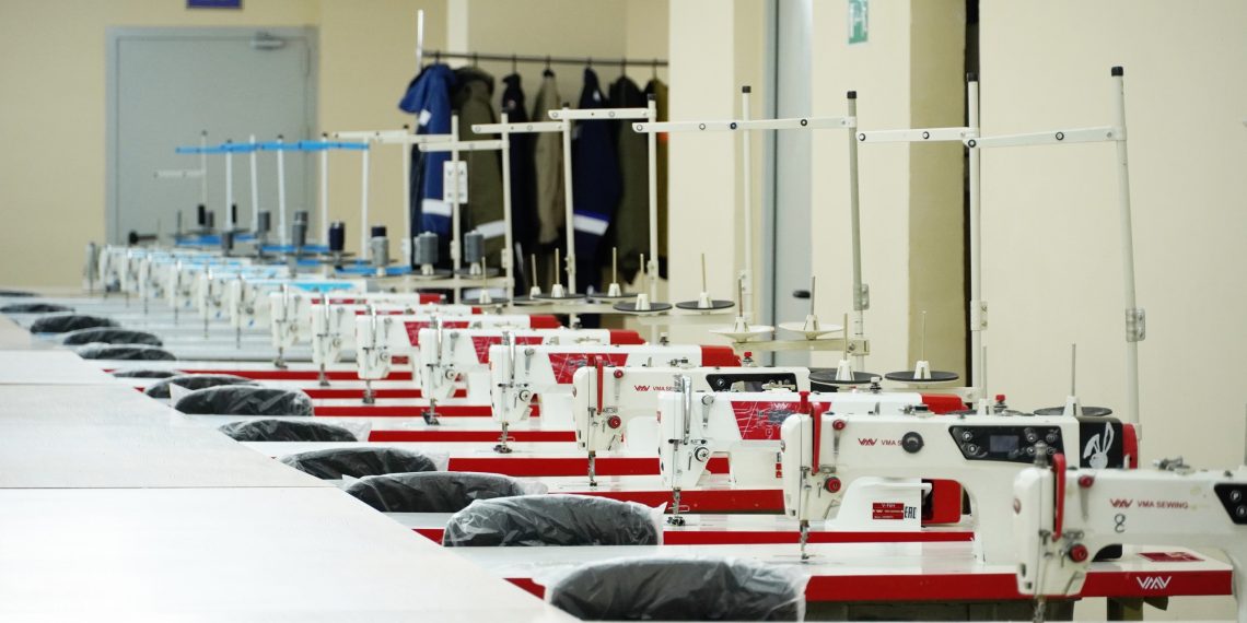 Осуждённые ульяновской «девятки» шьют одежду для туристов и рыбаков