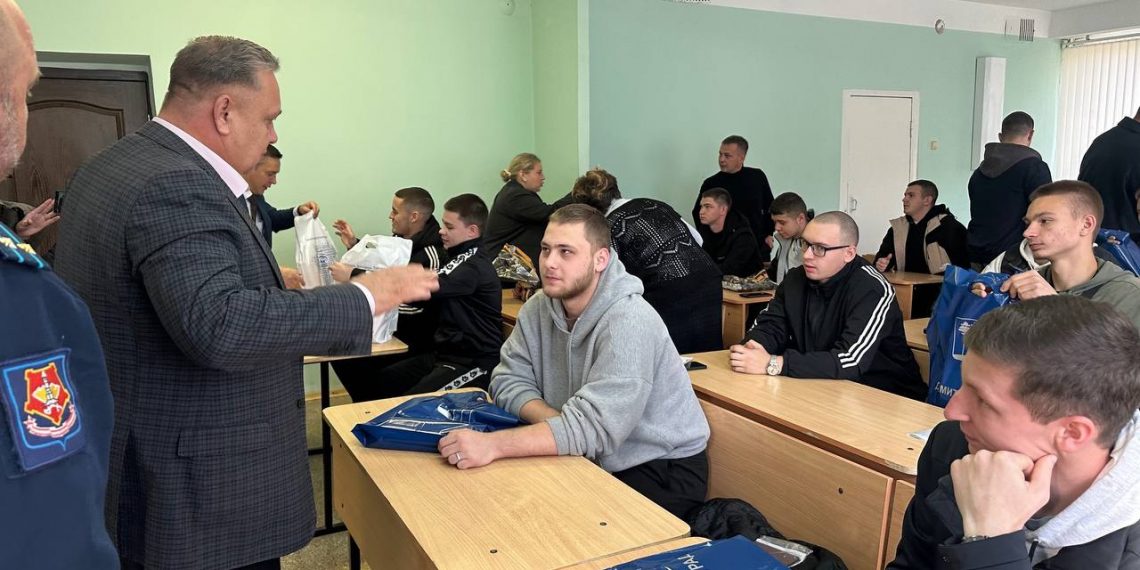 Первая группа димитровградских призывников отправилась на срочную службу