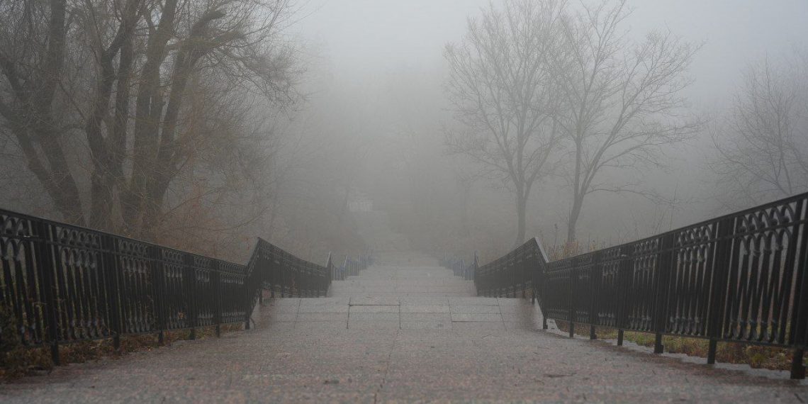 В Ульяновске реконструируют лестницу у краеведческого музея