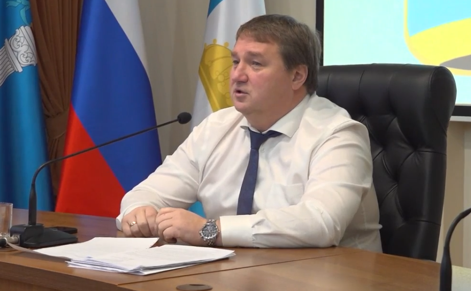 Болдакин устроил разбор полётов по ситуации с отключением ГВС и отопления в Заволжском районе Ульяновска