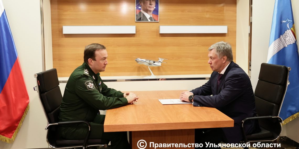 Русских и Фрадков обсудили строительство новых объектов для военнослужащих ВДВ в Ульяновской области