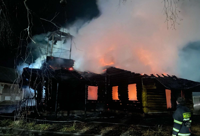 В Криушах под Ульяновском дотла сгорел православный храм