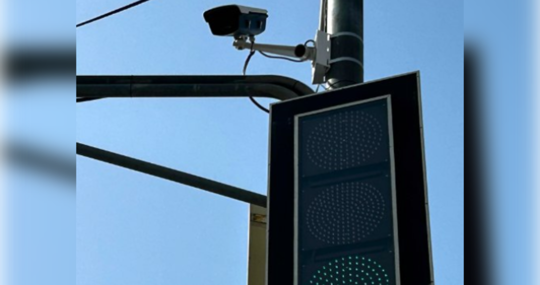 В Дальнем Засвияжье временно отключили один светофор