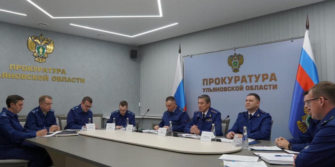 Замгенпрокурора РФ Шишкин поручил Теребунову устранить недостатки в работе с обращениями граждан