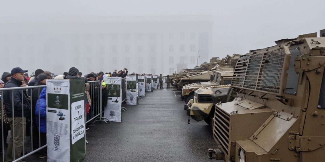 Выставку натовской техники на Соборной продлили по просьбам жителей Ульяновска
