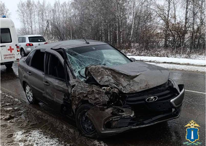 Две женщины пострадали в столкновении УАЗа и «Гранты» в Карсунском районе