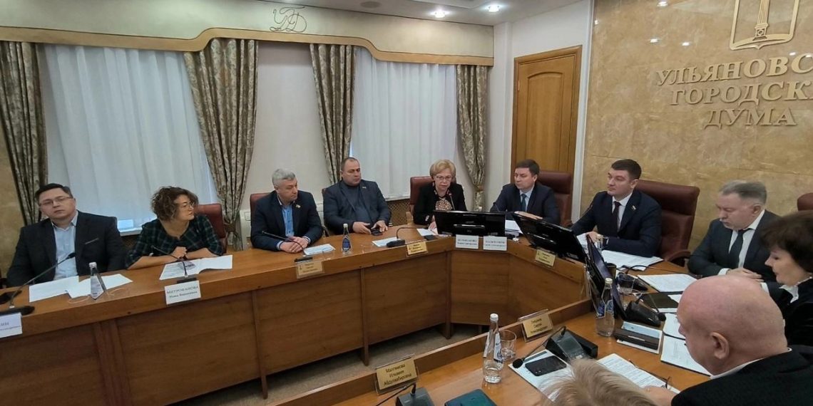 В Ульяновске во втором чтении приняли городской бюджет