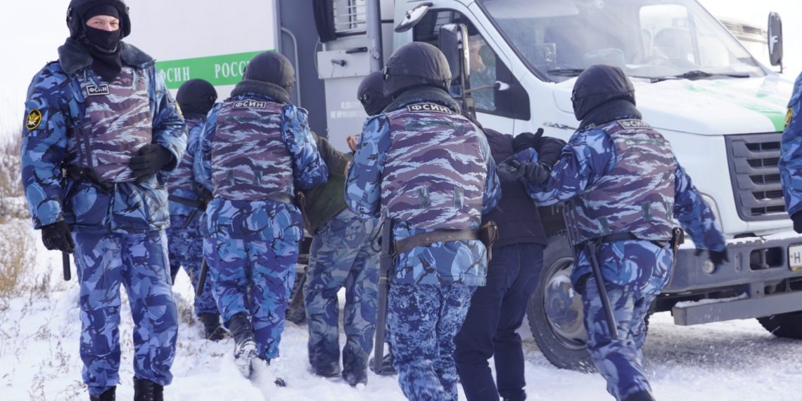 В Ульяновске сотрудники УФСИН разыскивали преступников и освобождали заложников