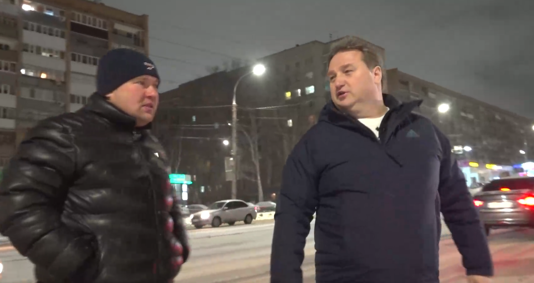 Болдакин проконтролировал ночную уборку снега в Ульяновске