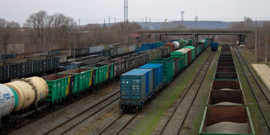 Из Ульяновска в Китай поехал первый поезд с рапсовым и подсолнечным маслом