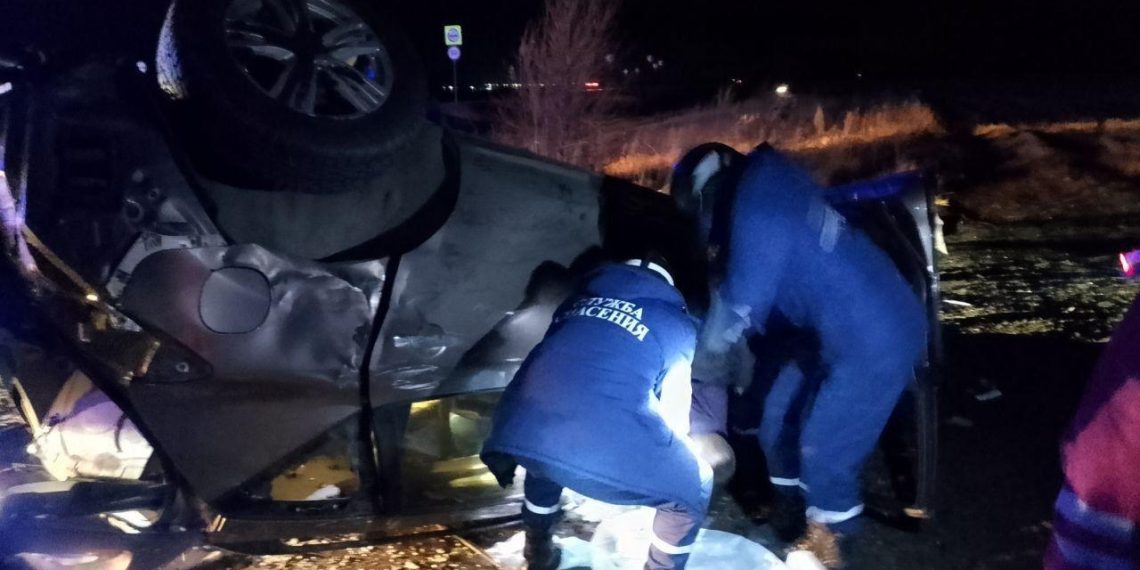 Погибшего в Ульяновске водителя Nissan Murano пришлось извлекать спасателям