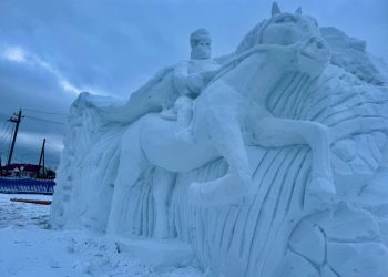 Конкурс снежных и ледяных фигур прошёл в Троицком Сунгуре