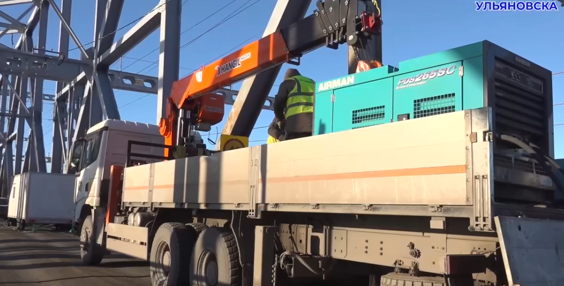 Болдакину доложили о том, как идут ремонтные работы на Императорском мосту