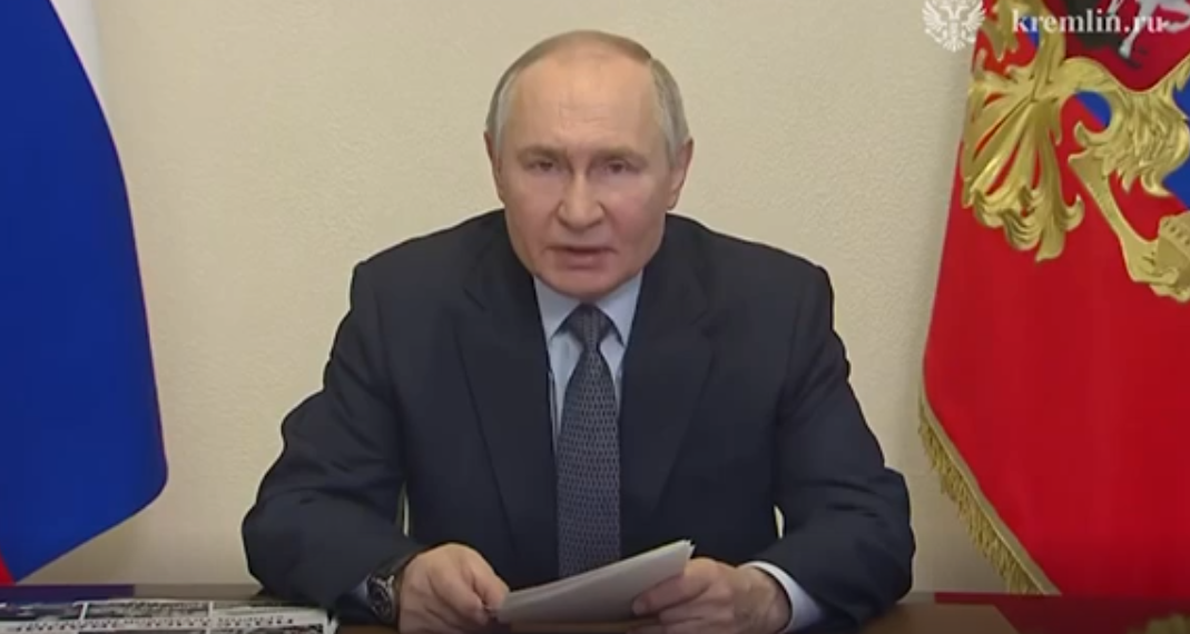 Путин объявил о выплатах в честь 80-летия Победы: смотрим, кому и сколько