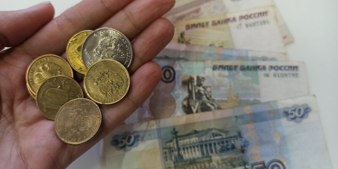 В 2024 году зарплата ульяновцев выросла на 20% по версии мэрии