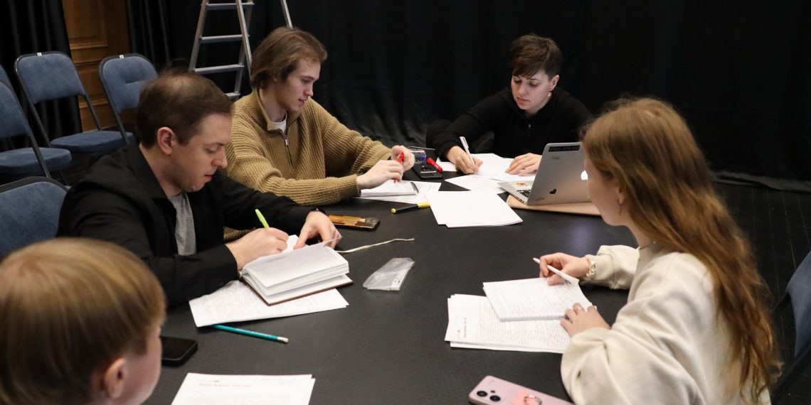 Выпускники ГИТИСа сделают эскизы к спектаклям ульяновского ТЮЗа