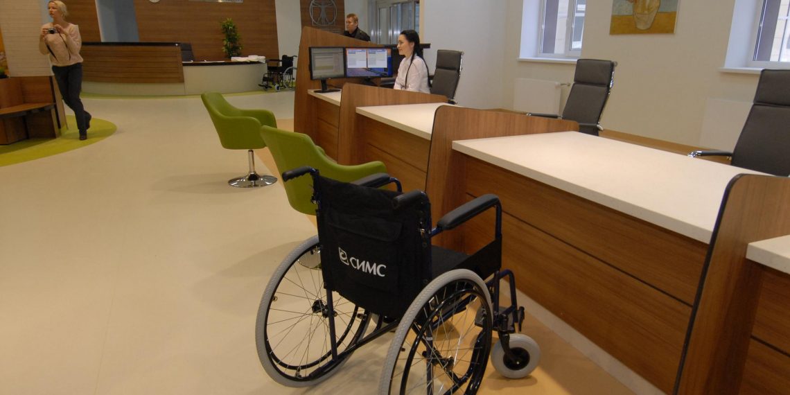 Ульяновским работодателям помогут создать места для инвалидов