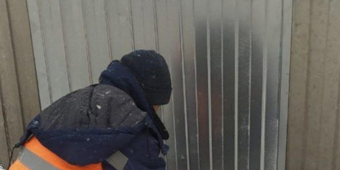 В «Ульяновскэлектротрансе» рассказали, куда пропало ограждение на Инзенской