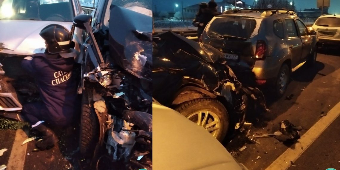 ЧМТ и травма позвоночника: спасатели рассказали о тройном ДТП в Ульяновске