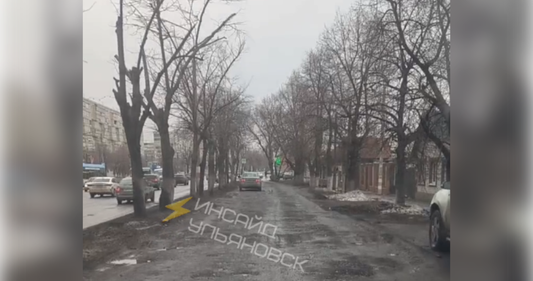 Ульяновские водители интересуются, когда закатают в асфальт колдобины на Кирова