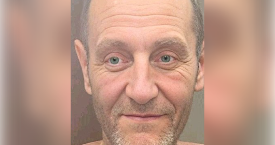 Мужчина во всём чёрном бесследно пропал в Димитровграде