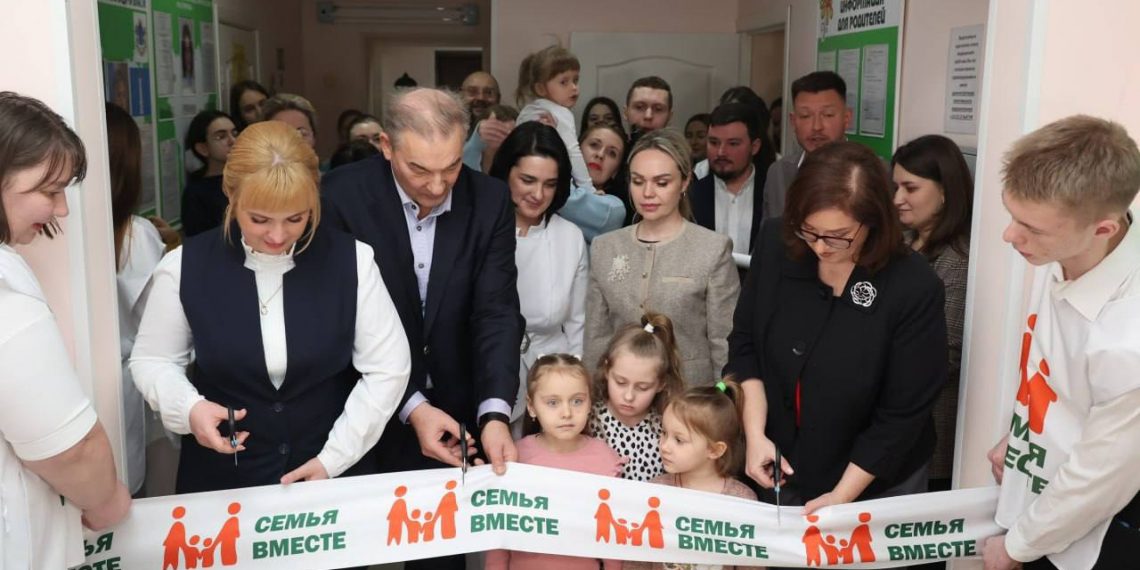 Третьяк открыл в УОДКБ обновлённую «Семейную комнату»