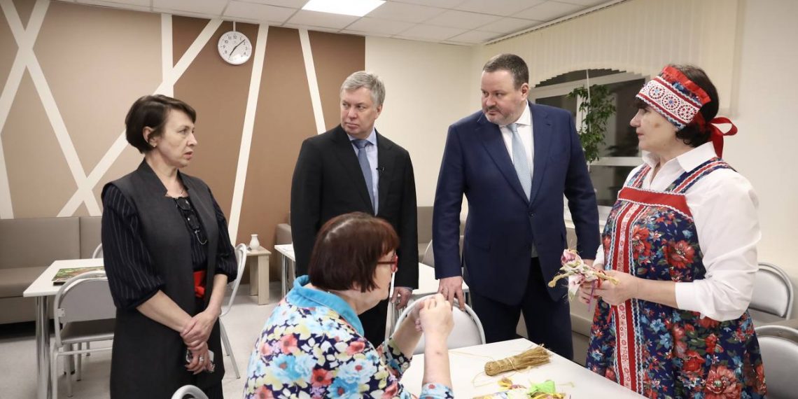 Главе Минтруда Котякову показали новый интернат в Ульяновской области