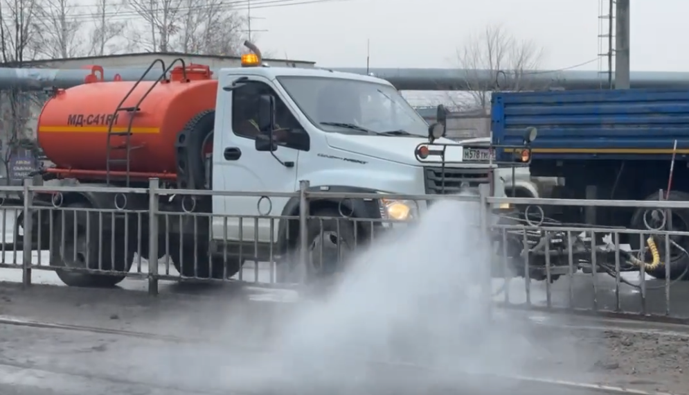 Ульяновск отмывают от зимы