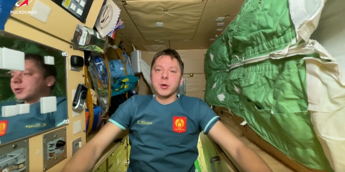 Выпускник УИ ГА космонавт Песков показал Землю с высоты МКС