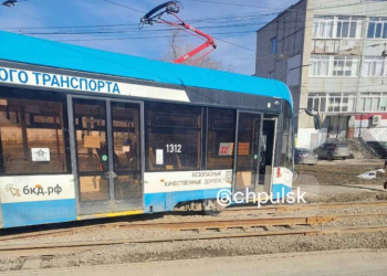 У Северного депо в Ульяновске сошёл с рельсов трамвай