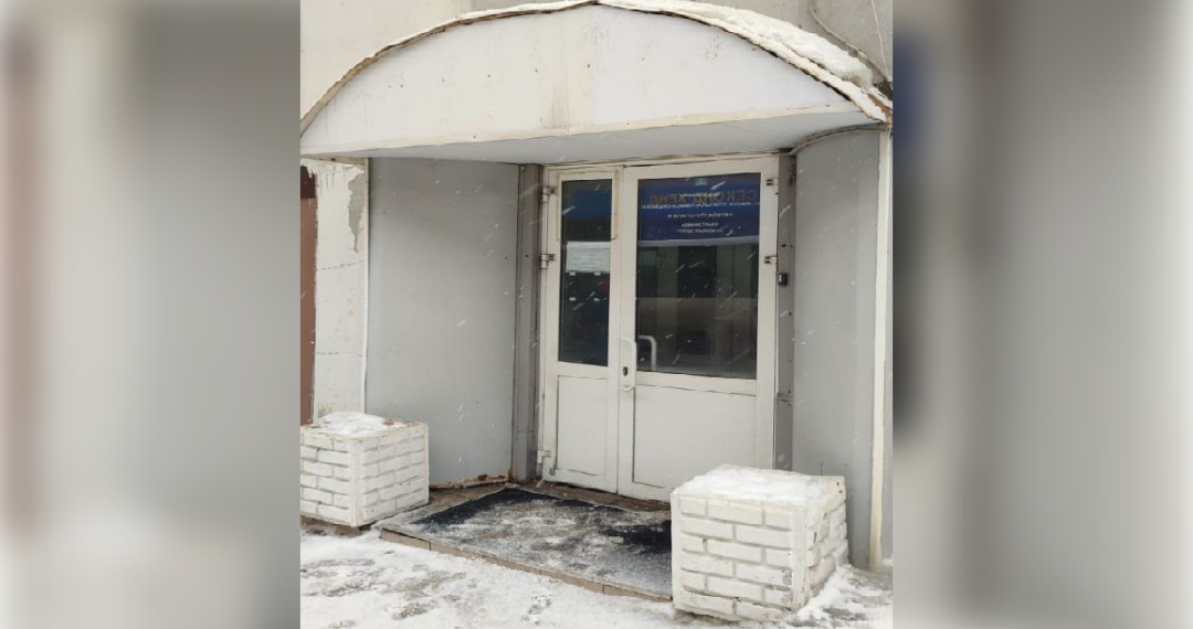 Ульяновское ЖКХ осталось без козырька: об этом горожане рассказали мэру