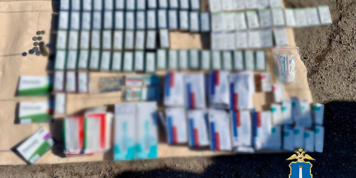 Дерзкая кража в Ульяновске: вор забрался на третий этаж, украл 1,6 млн рублей и зубные импланты