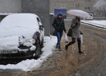 На Ульяновск идут мокрый снег и сильный ветер