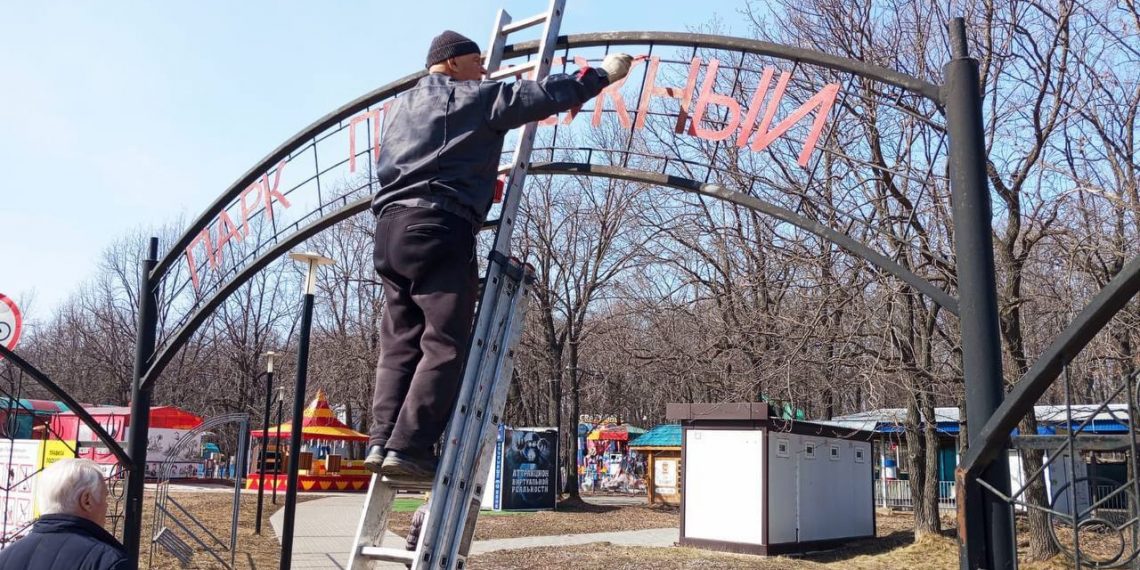 5 000 ульяновцев вышли на субботник: какие улицы стали чище