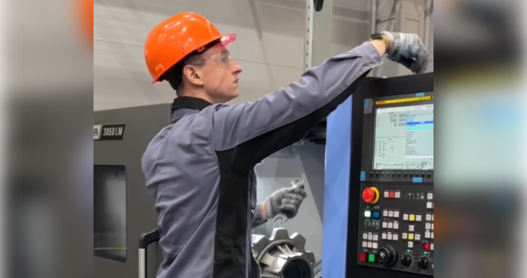 Металл для крыльев и тягачей: как Ульяновск обеспечивает БАЗ и МС-21