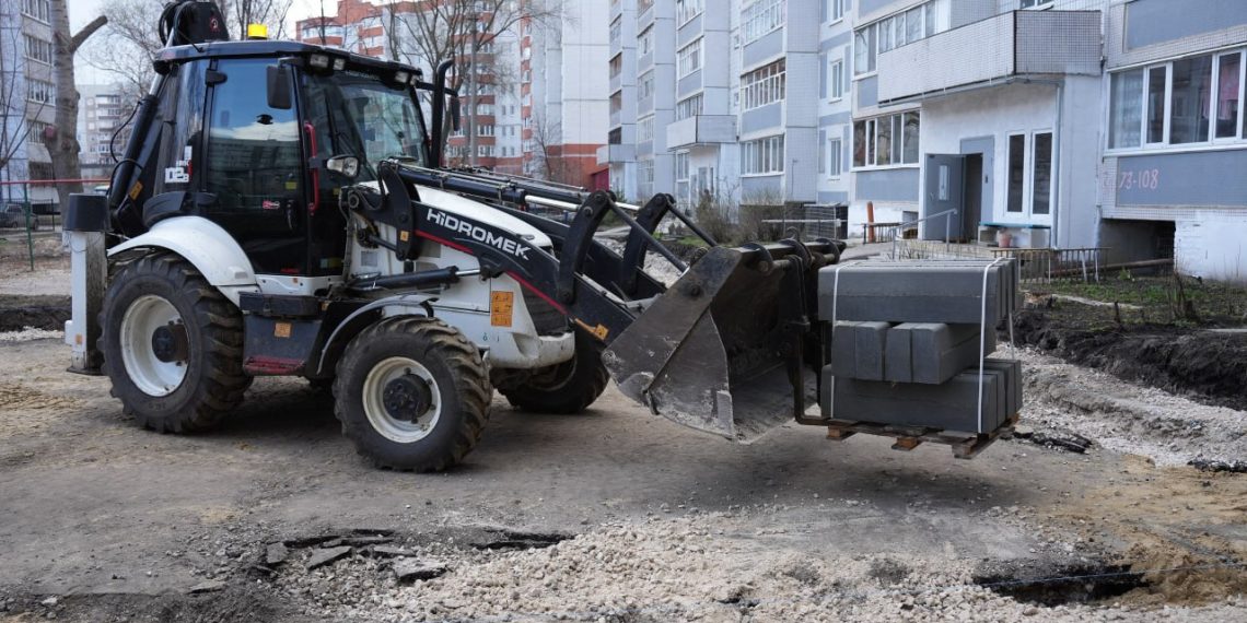 От бордюров до лавочек: что ждет ульяновские дворы в этом году