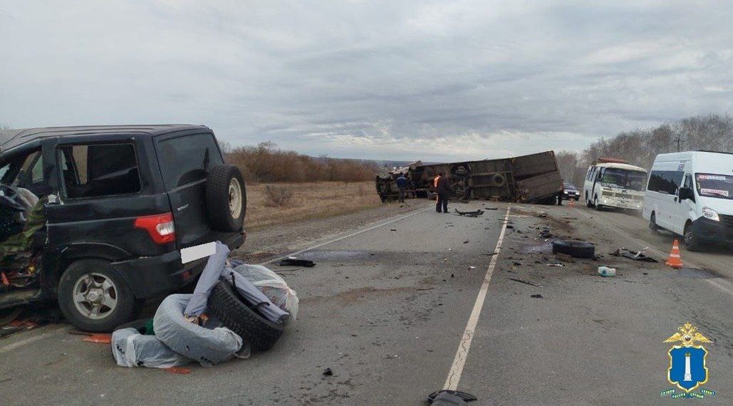 Водитель «Патриота» погиб в жёстком столкновении с фурой под Ульяновском