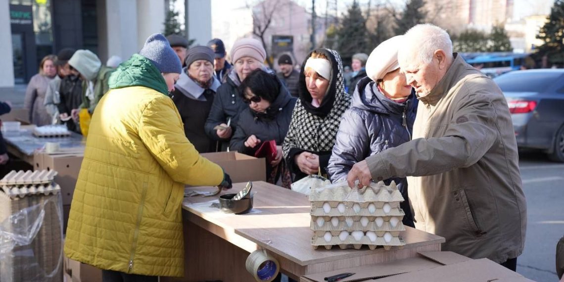 Предпасхальная сельхозярмарка проходит в центре Ульяновска