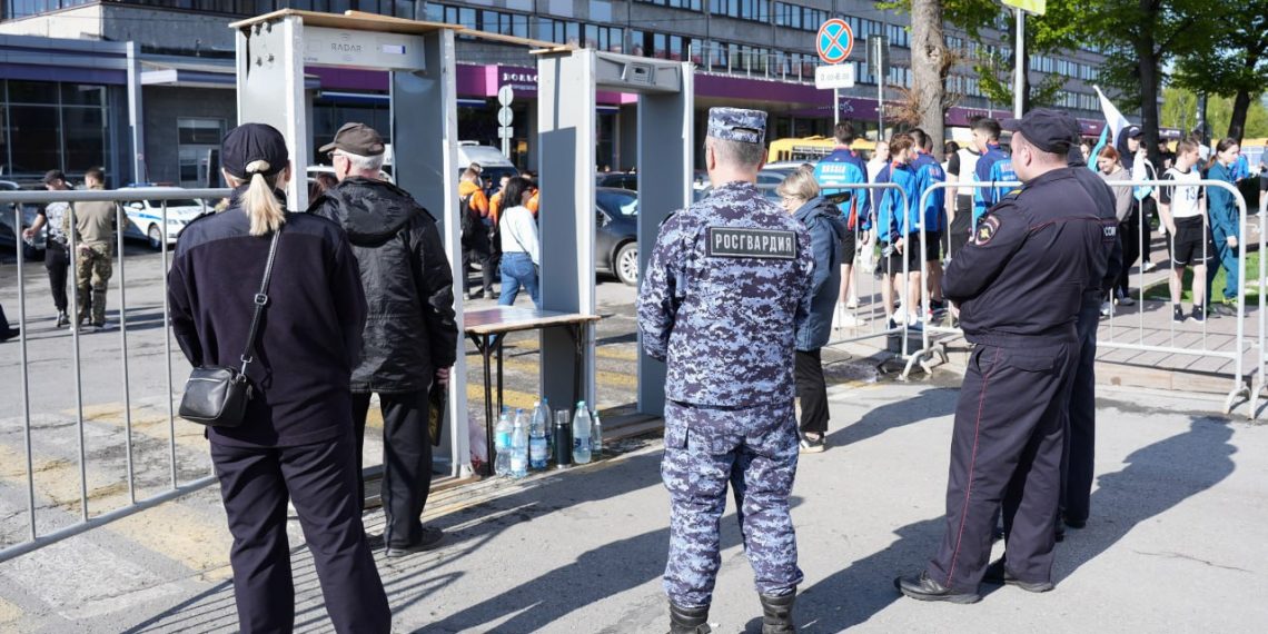 Металлодетекторы, КПП и дружинники: как в Ульяновске обеспечат безопасность в День Победы