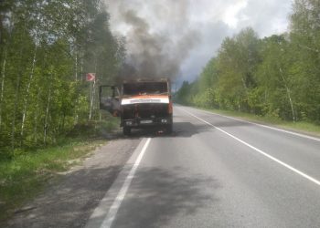 На дороге Тушна — Сенгилей под Ульяновском вспыхнул КАМАЗ