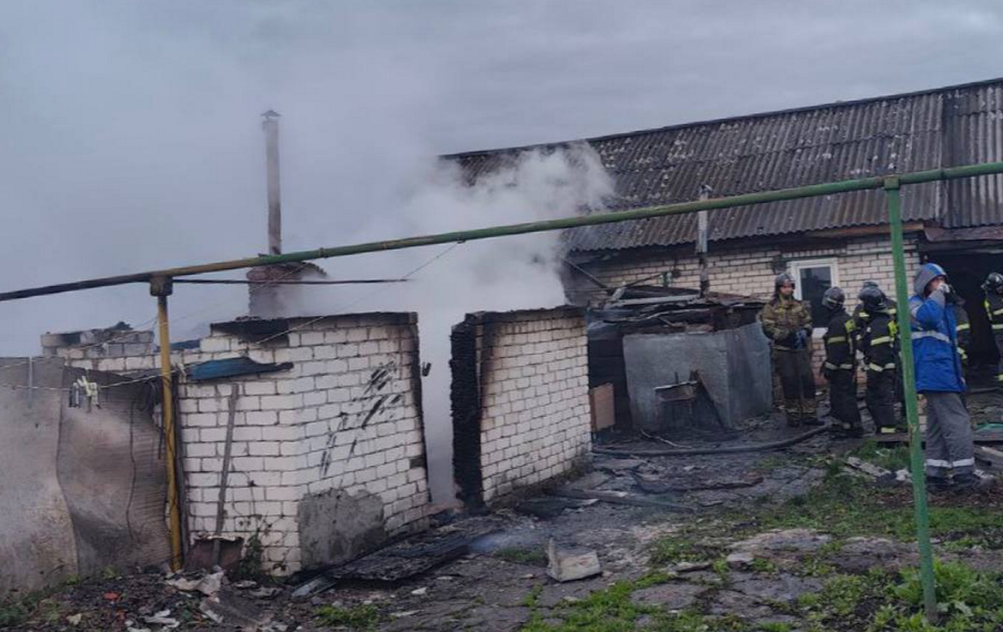 Ульяновские пожарные спасли из огня 40-летнюю женщину