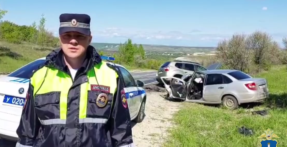 Лобовое столкновение в Сенгилеевском районе: один погиб, двое в больнице