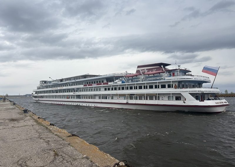 Теплоход «Константин Федин» открыл речной сезон в Ульяновске