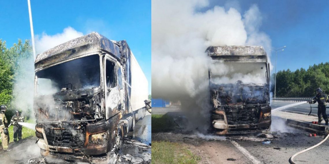 КАМАЗ вспыхнул на подъезде к Президентскому мосту в Ульяновске