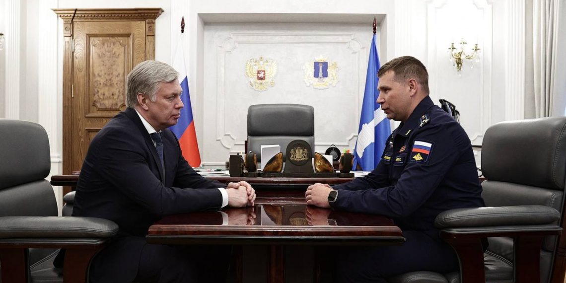 Русских и Перцев договорились о развитии инфраструктуры для десантников